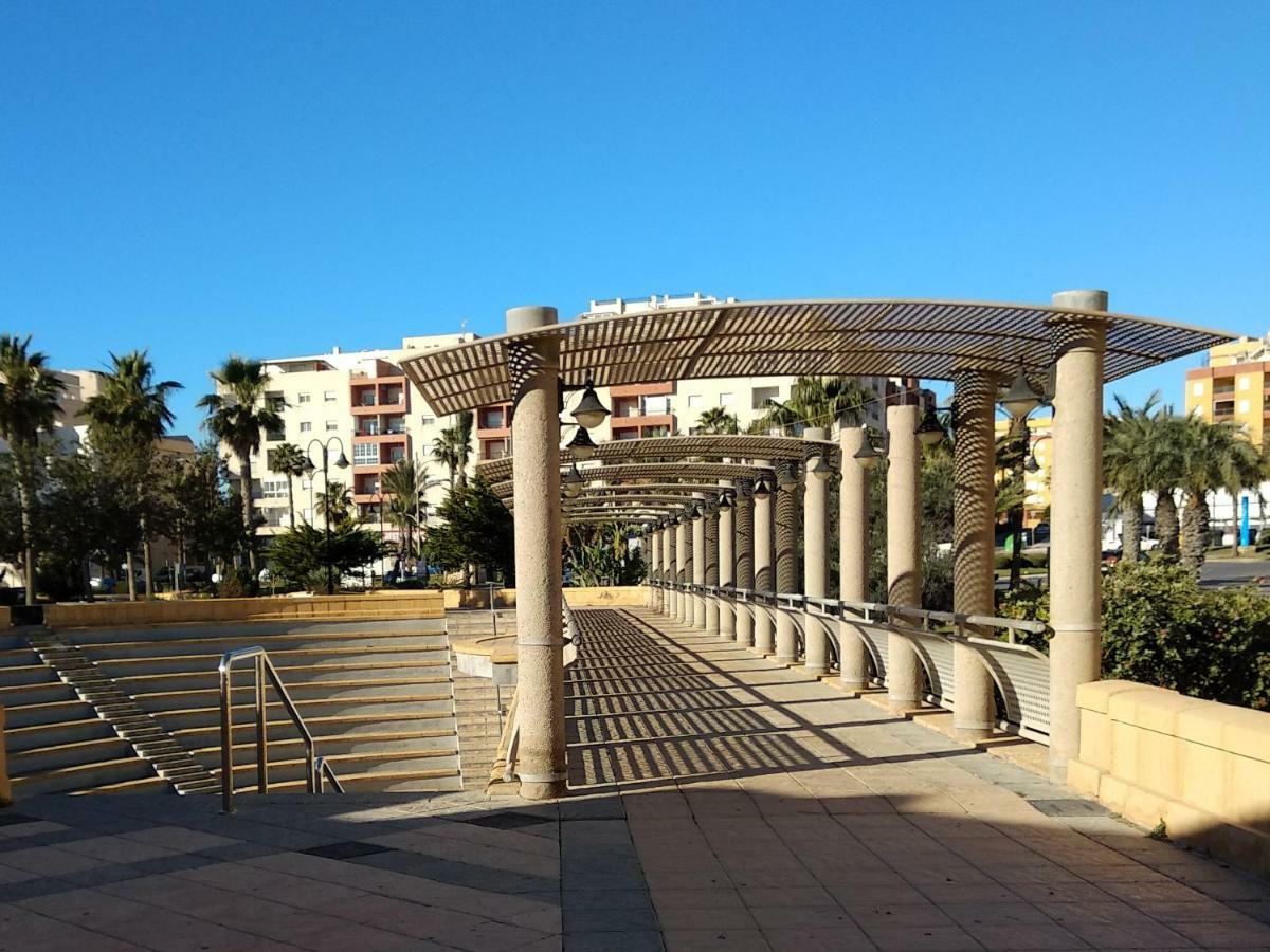 Apartamento Apartamento en Puerto de Roquetas de Mar Exterior foto