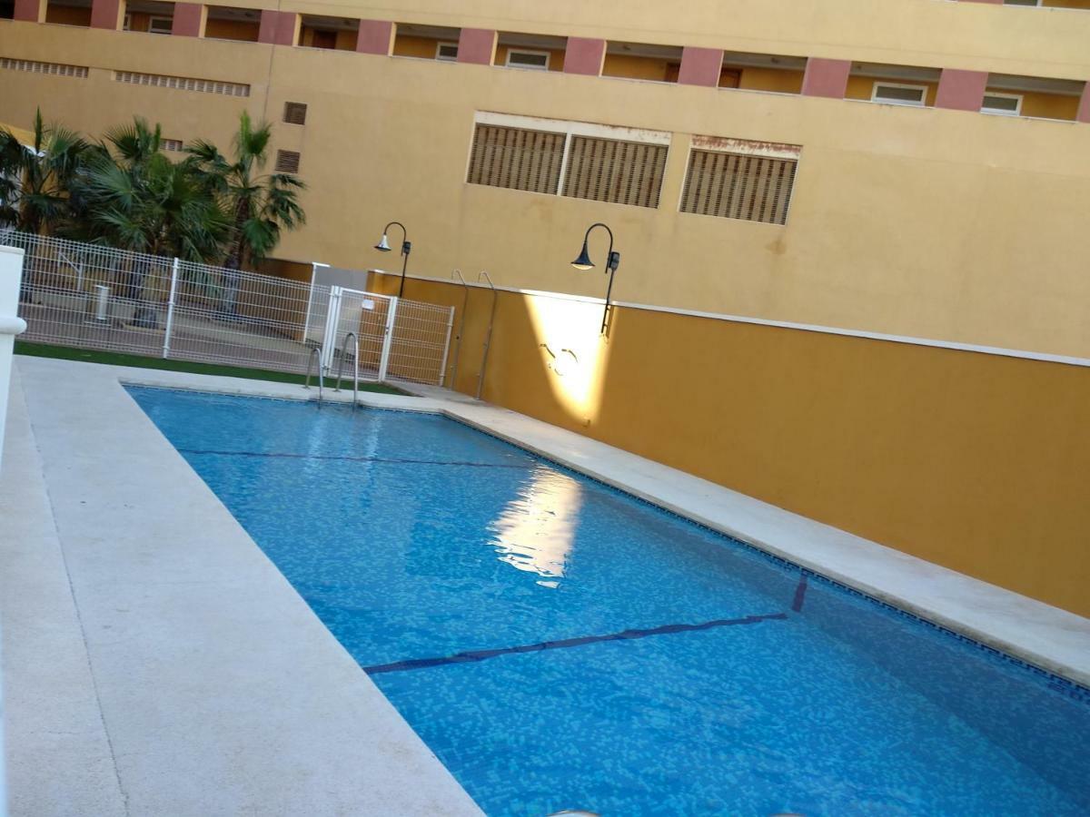 Apartamento Apartamento en Puerto de Roquetas de Mar Exterior foto